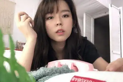 绝地求生最近特别火的沫子究竟是谁带陈赫吃鸡,还叫蛇哥师兄
