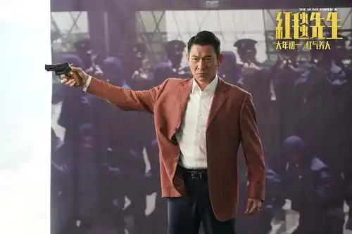 无名之辈2要来了任素汐章宇回归,杨超越加盟引发热议

