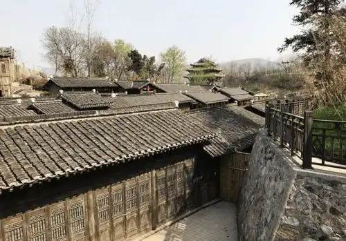 江苏有个奇特的古村,至今还在用铜板交易,风景优美值得一去
