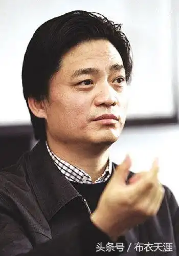 柴静谈崔永元这个时代孤独的硬骨头
