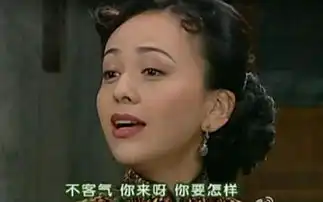 明星国外做节目被辱发飙成龙一脚踢懵主持人林志玲很生气
