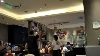 必胜客原神西安主题店活动
