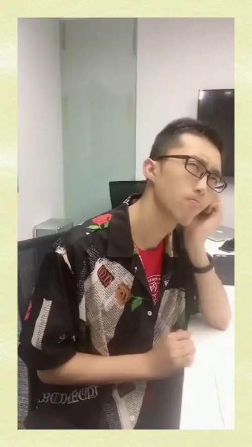 喜欢一个人乌龟最后小哥哥的骄傲表情闪到我了
