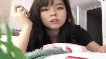美女主播沫子直播时连打喷嚏,明星陈赫只说了八个字引沫子爆笑
