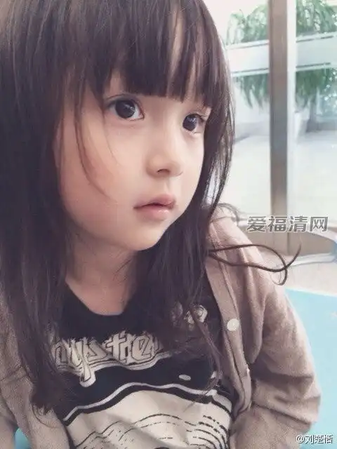 恬恬刘楚恬,真心觉得她是童星里颜值最高的孩子了...
