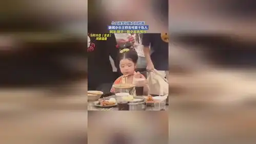 小女孩穿汉服大口吃面,唐朝小公主秒变可爱干饭人,网友随手一截全是表情包
