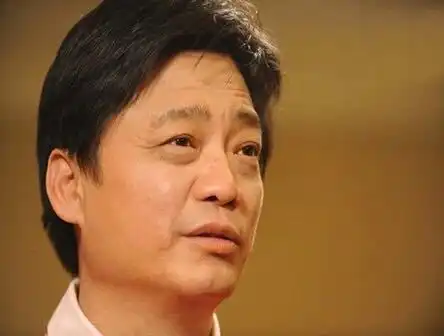 致敬实话实说的公敌崔永元,是他让我们一遍遍内牛满面
