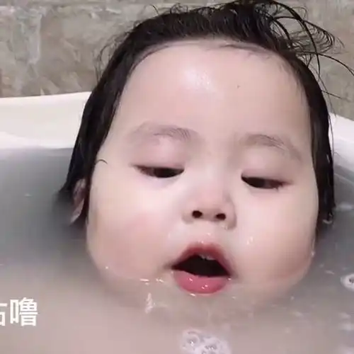 听说,还有人不知道这个胖头鱼的表情包,可爱的宝宝
