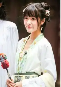 周星驰长江七号中三个男孩竟然都是女孩子
